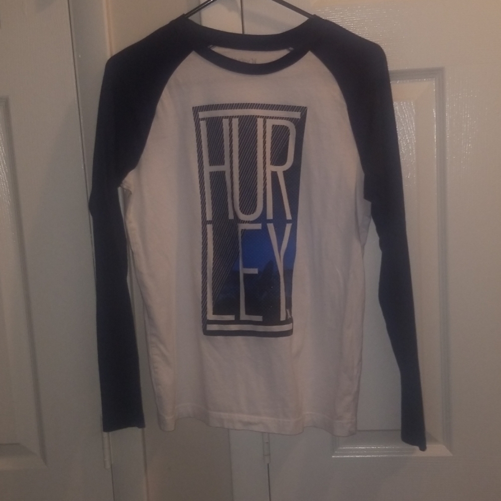 Biys long sleeve shirt